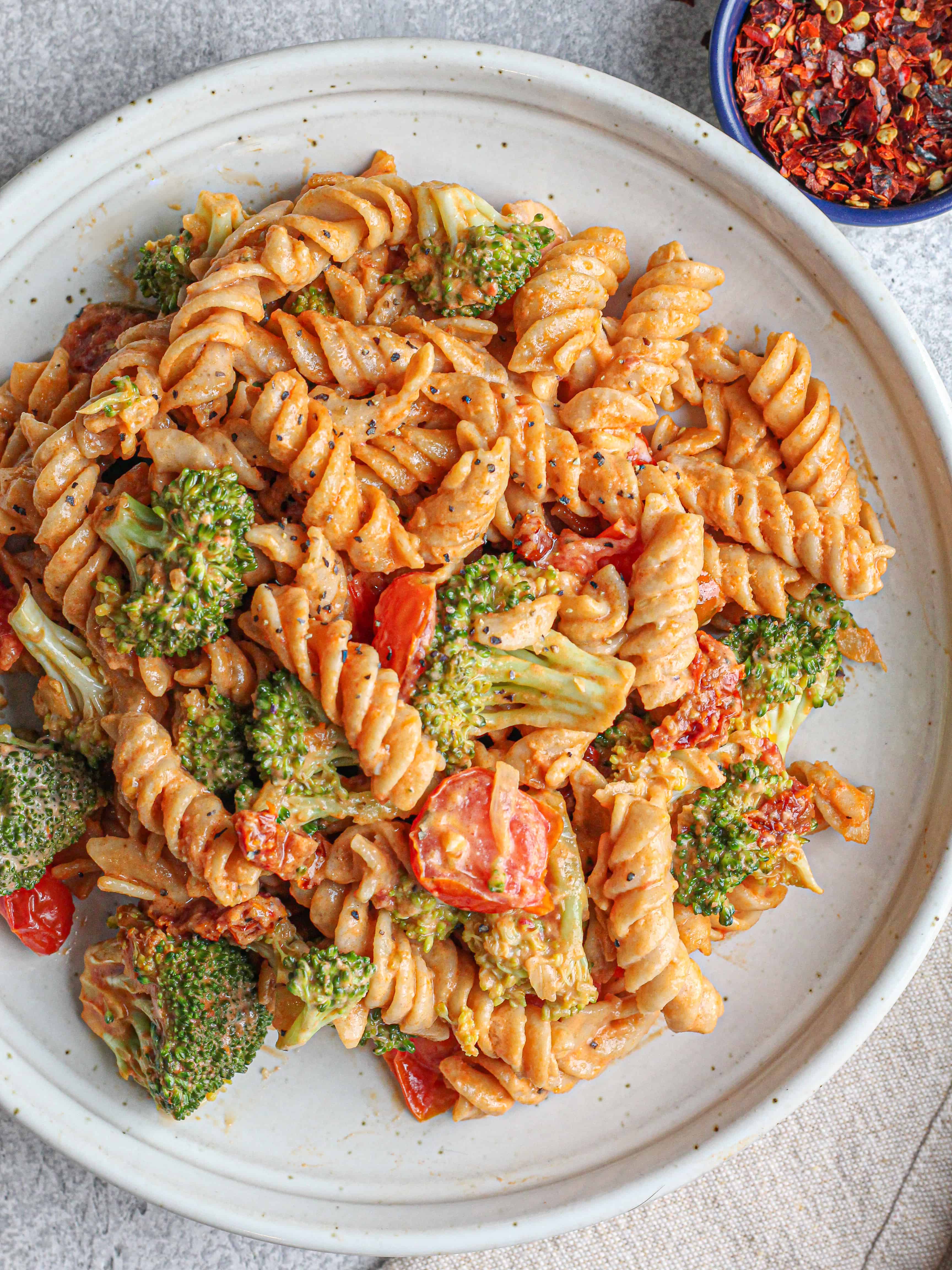 Creamy Tomato Pasta with Broccoli - Munchmeals by Janet